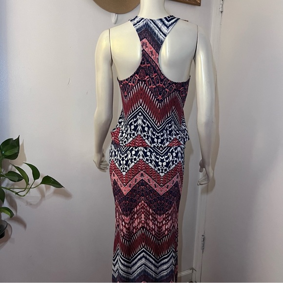 Veronica M Maxi Dress Chevron Print Maxi Full Length Dress Raceback Size Medium - Picture 9 of 10